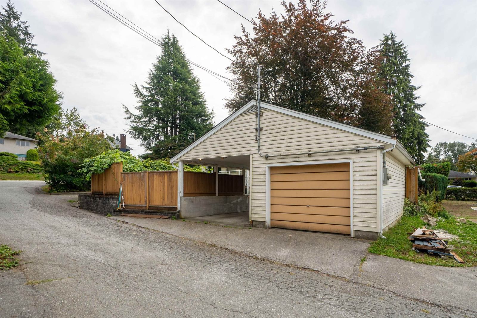Listing Image 23