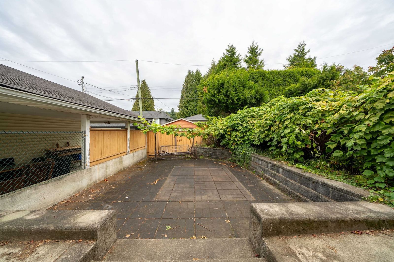 Listing Image 25