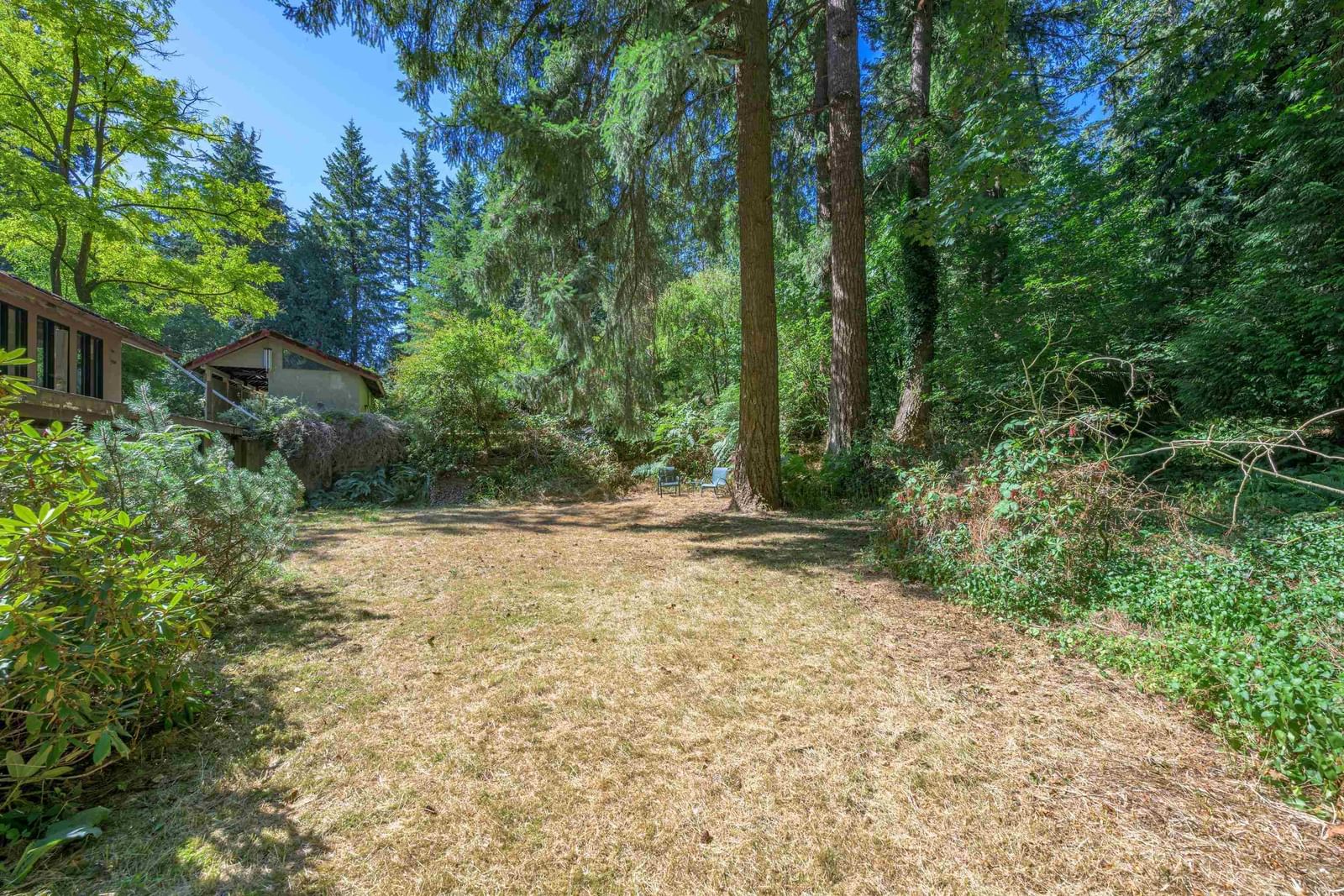 Listing Image 36