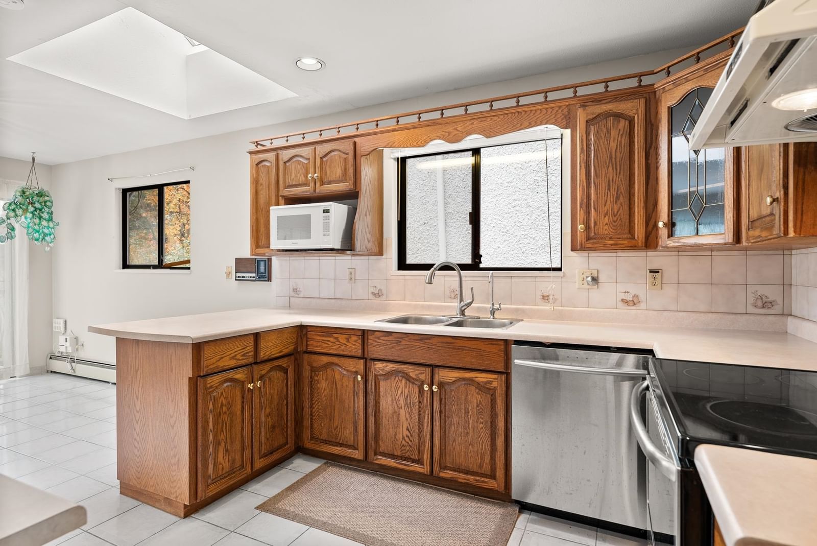 Listing Image 19