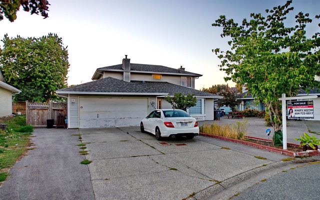 12079 84a Avenue
