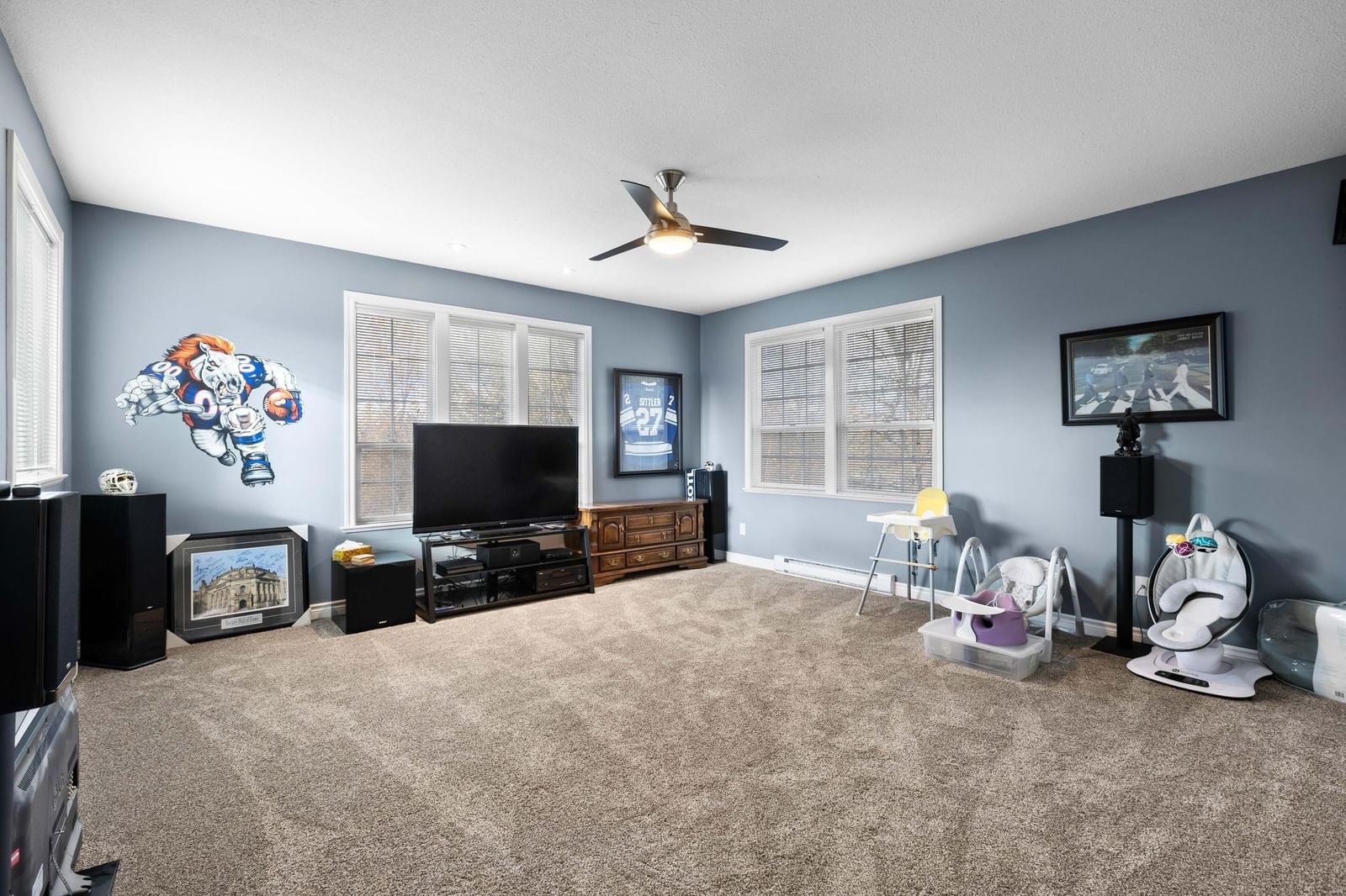 Listing Image 33