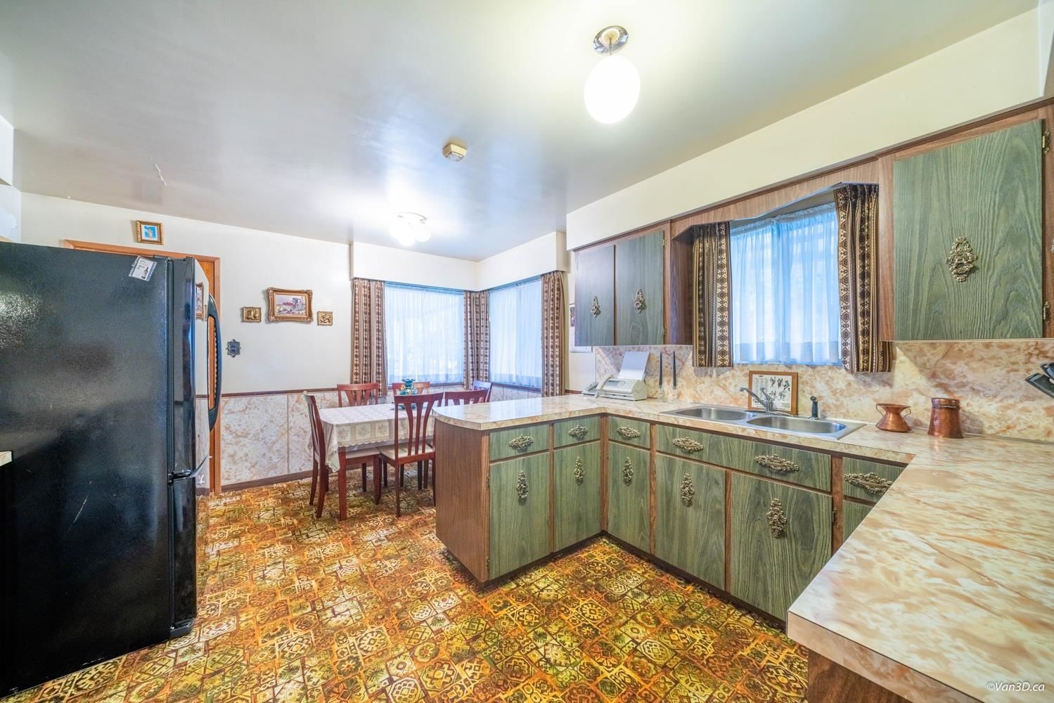 Listing Image 13