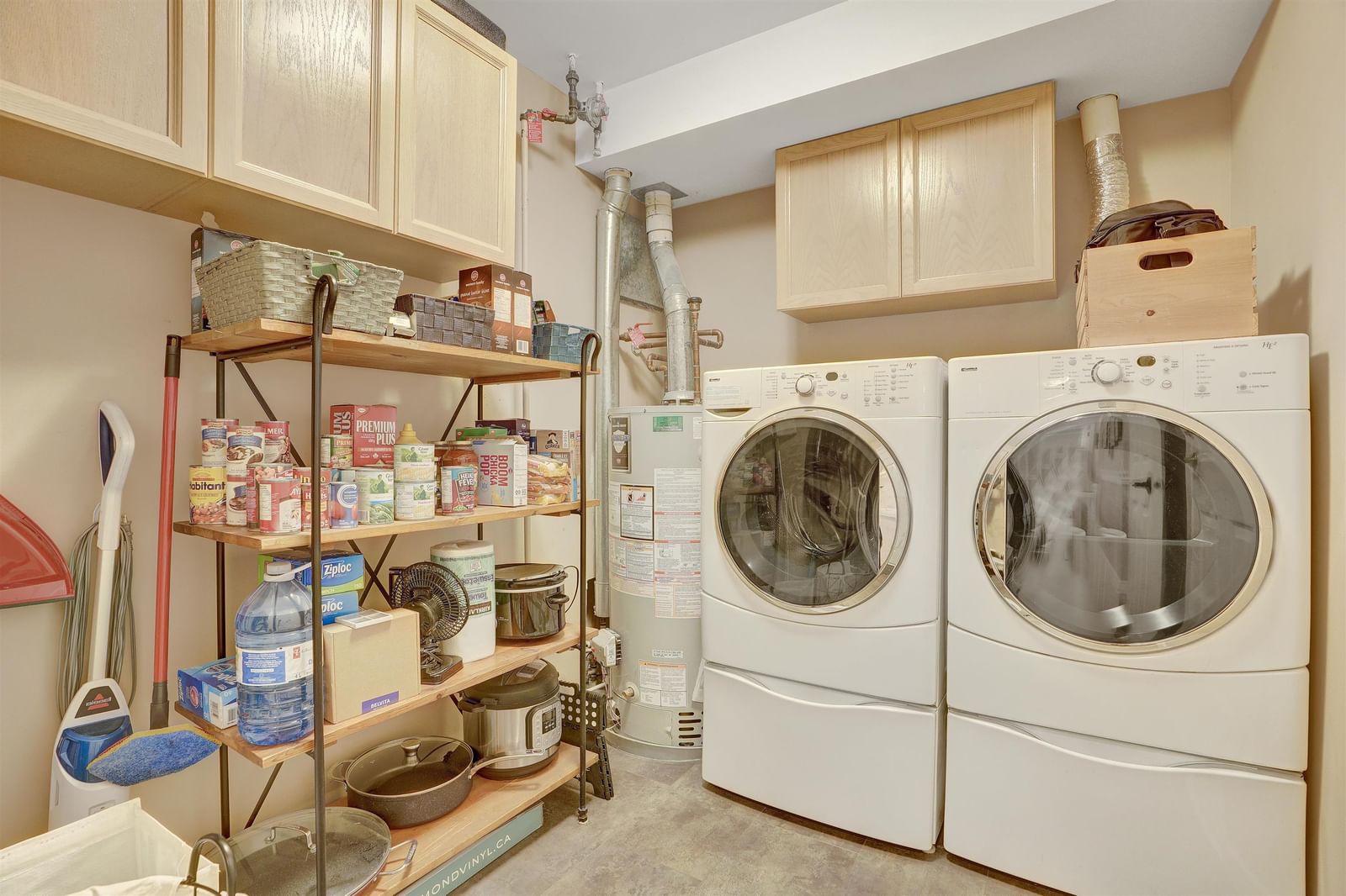 Listing Image 8