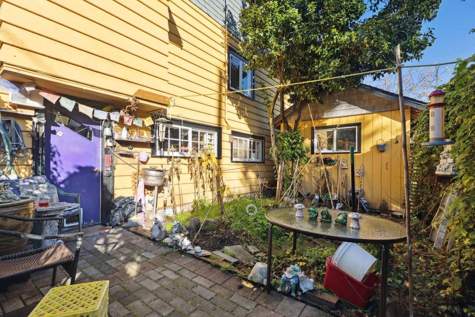 Listing Image 19