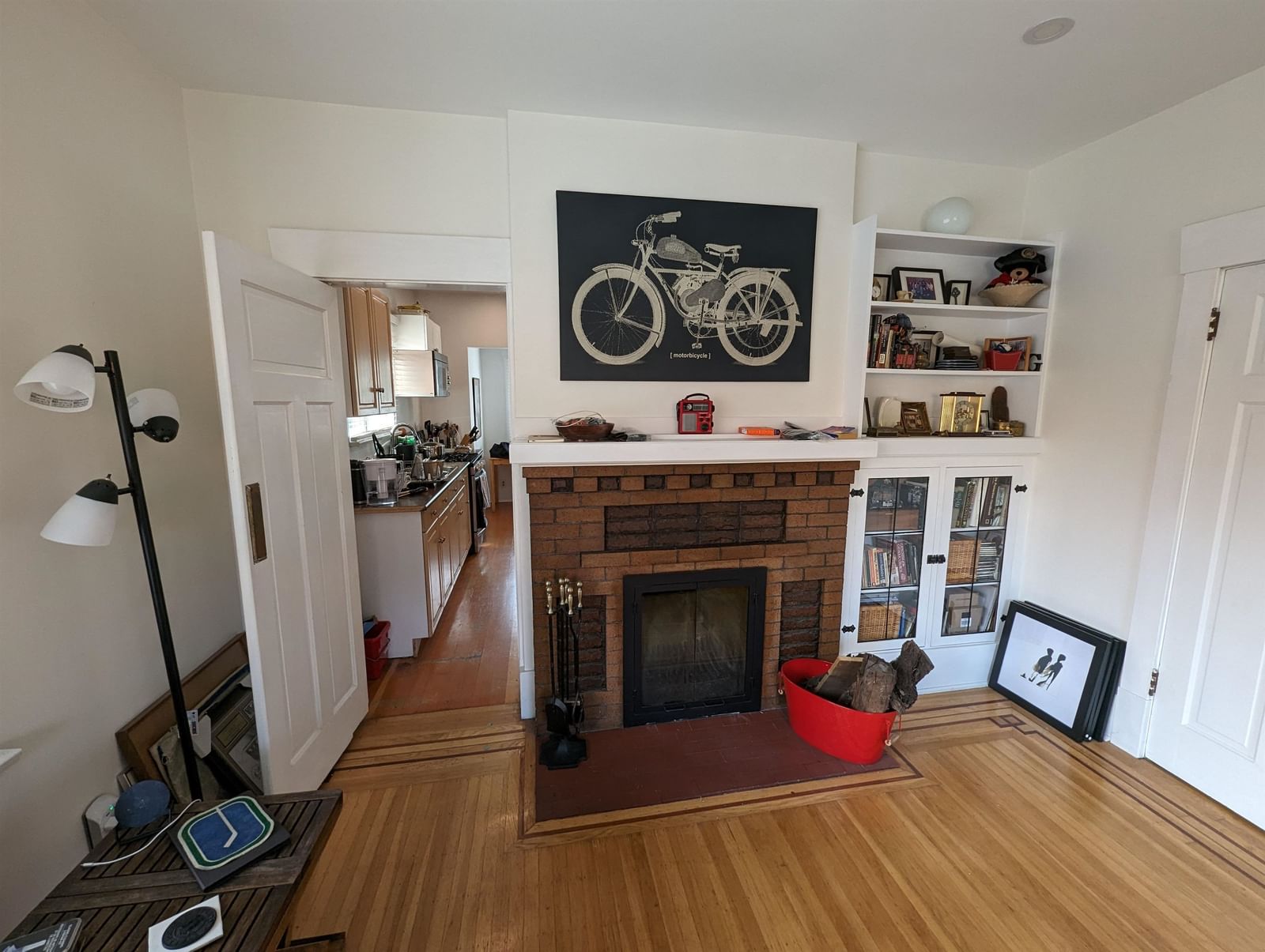 Listing Image 5