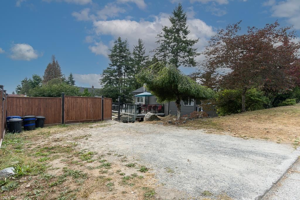 Listing Image 29