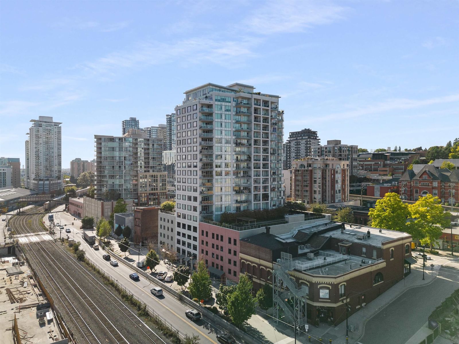 Listing Image 1