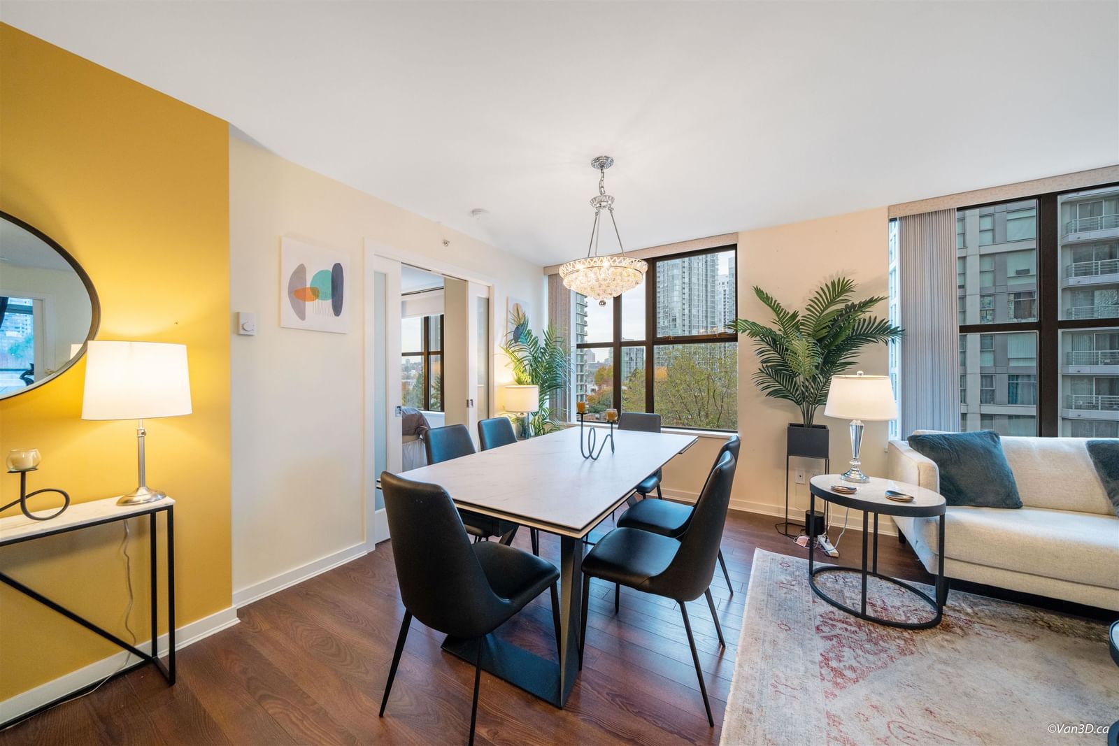 Listing Image 10