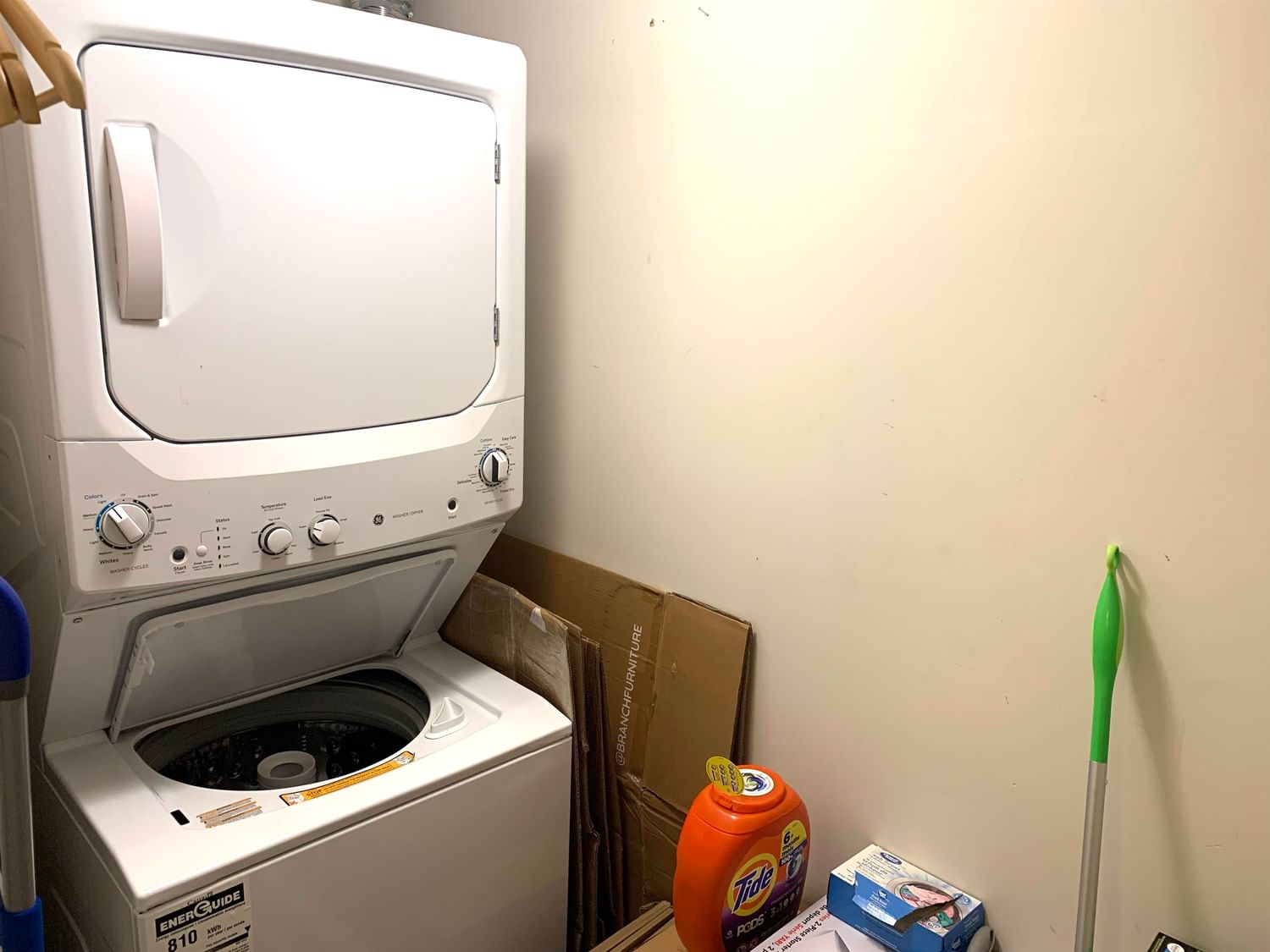 Listing Image 12