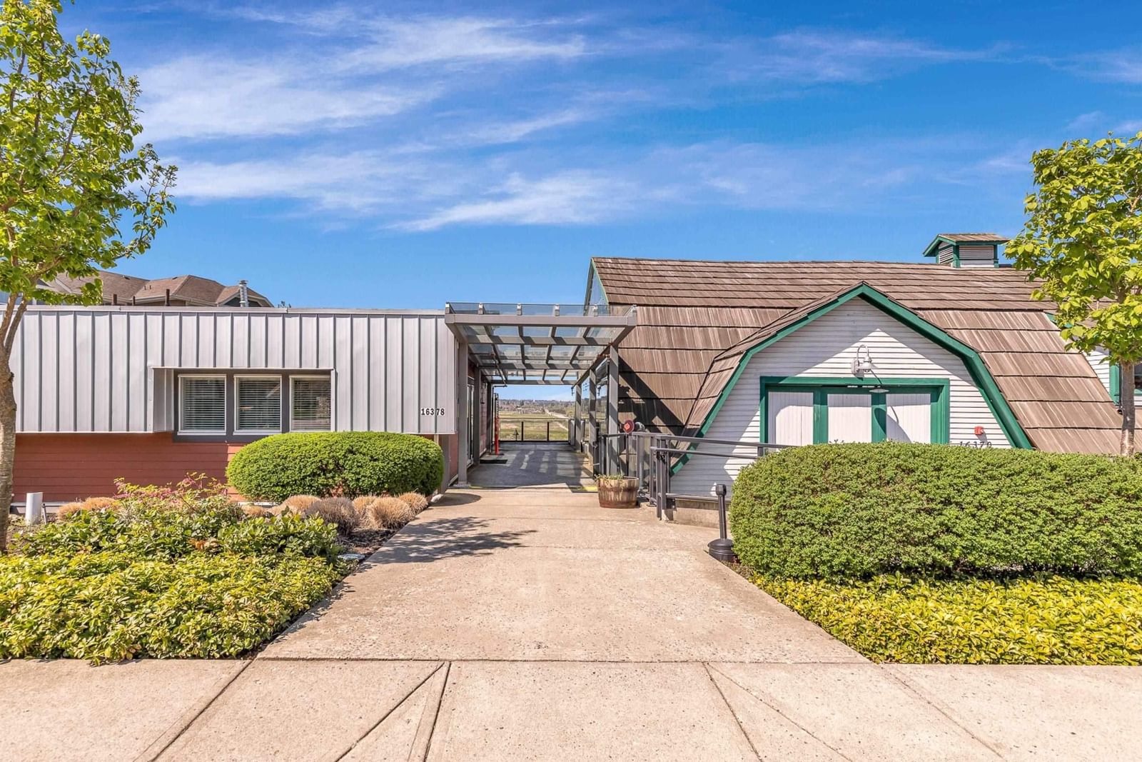 Listing Image 25