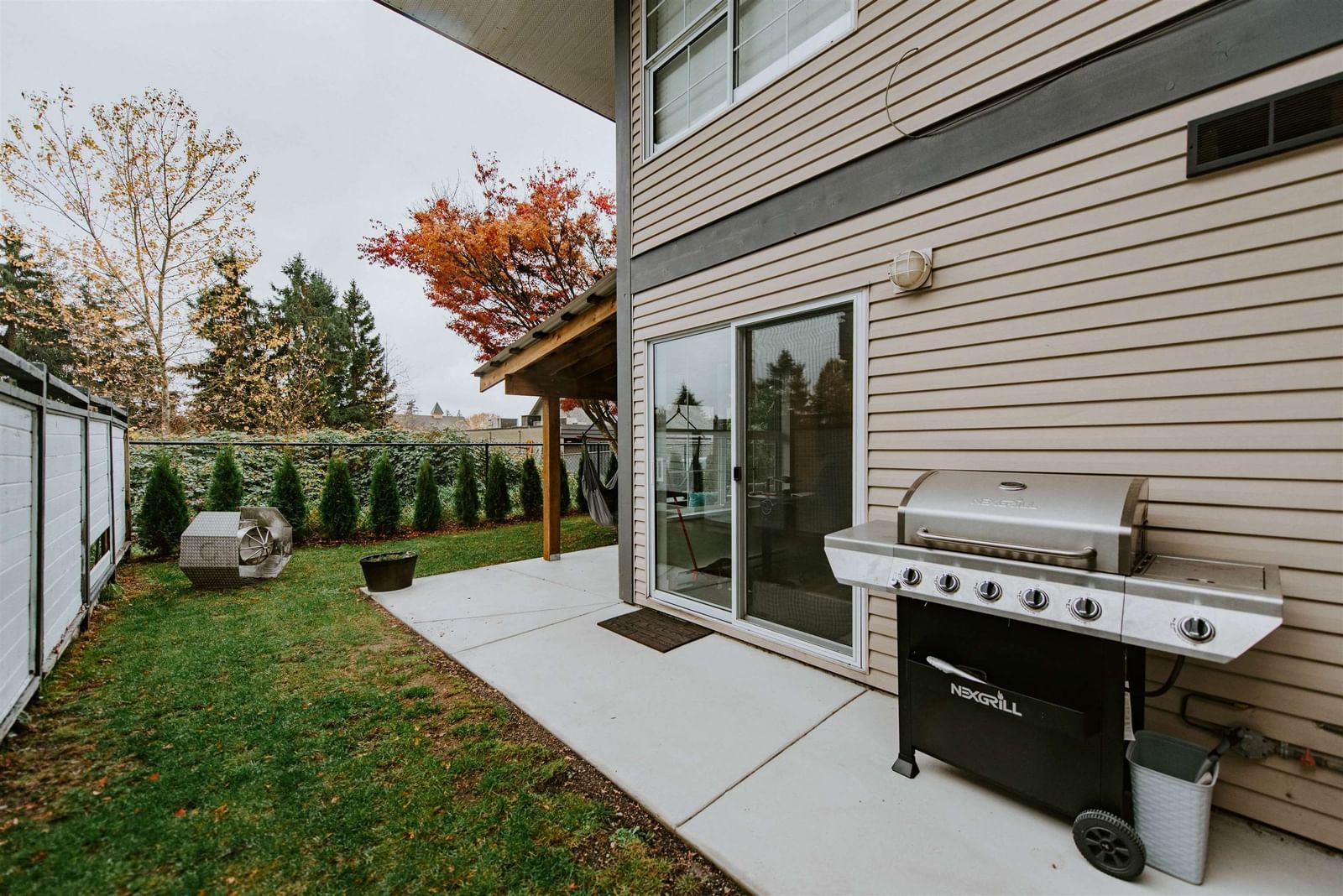 Listing Image 17
