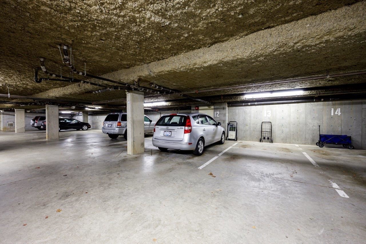 Listing Image 28