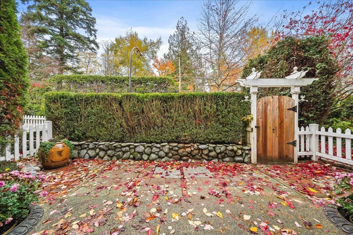 Listing Image 33