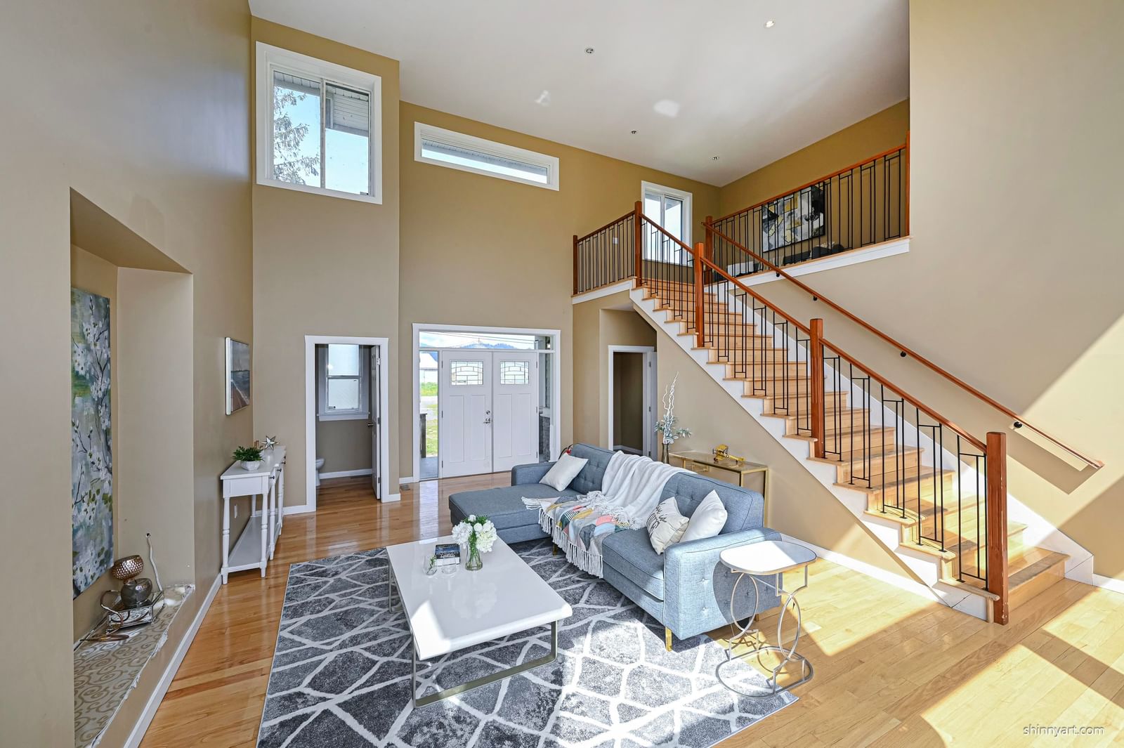 Listing Image 9
