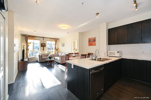 301 - 3107 Windsor Gate