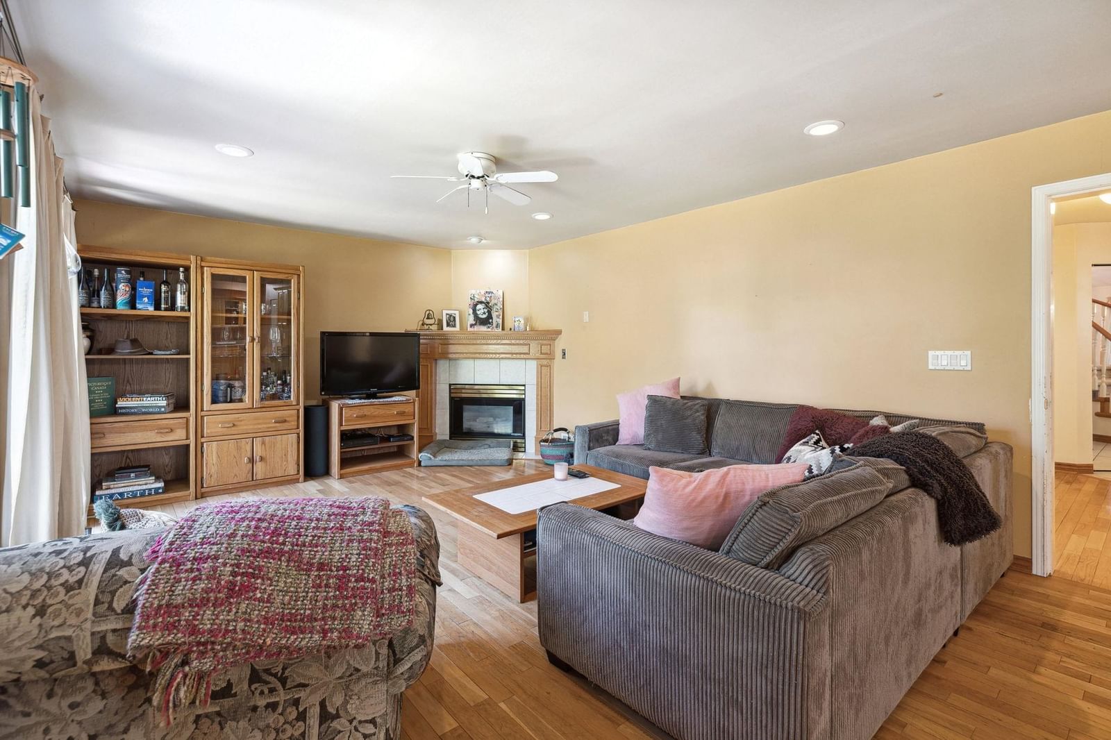 Listing Image 15