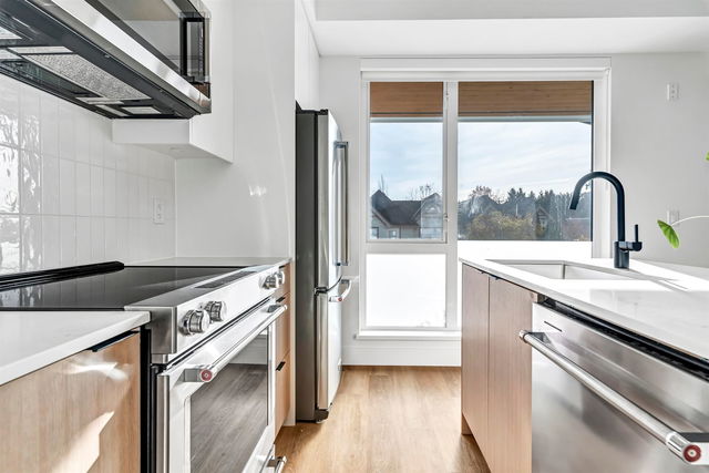 114 - 1306 Laval Square