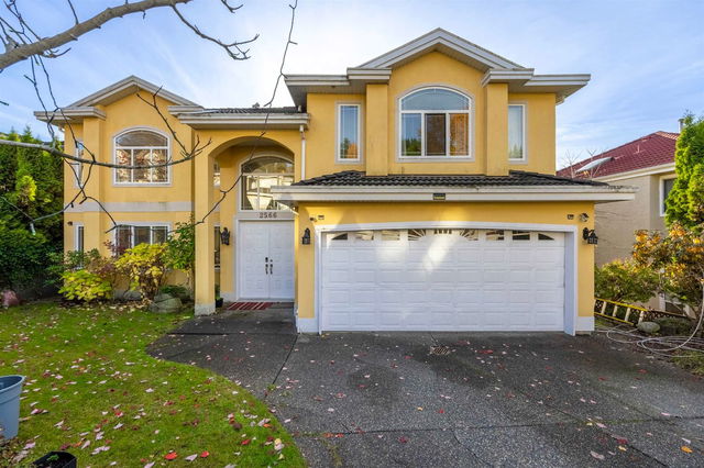 2566 Diamond Crescent