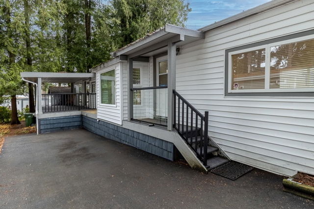 34 - 24330 Fraser Highway