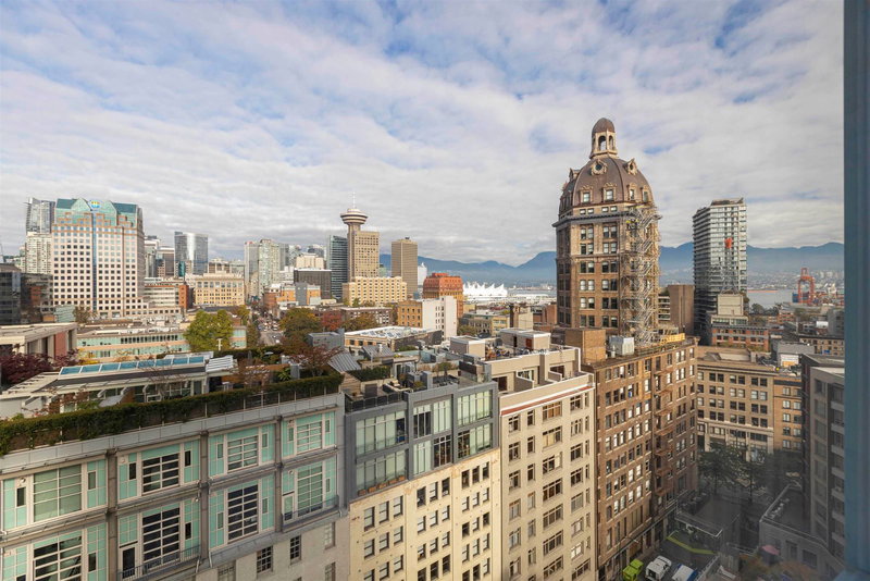1601 - 183 Keefer Place, Vancouver, V6B 6R9 | Image 3