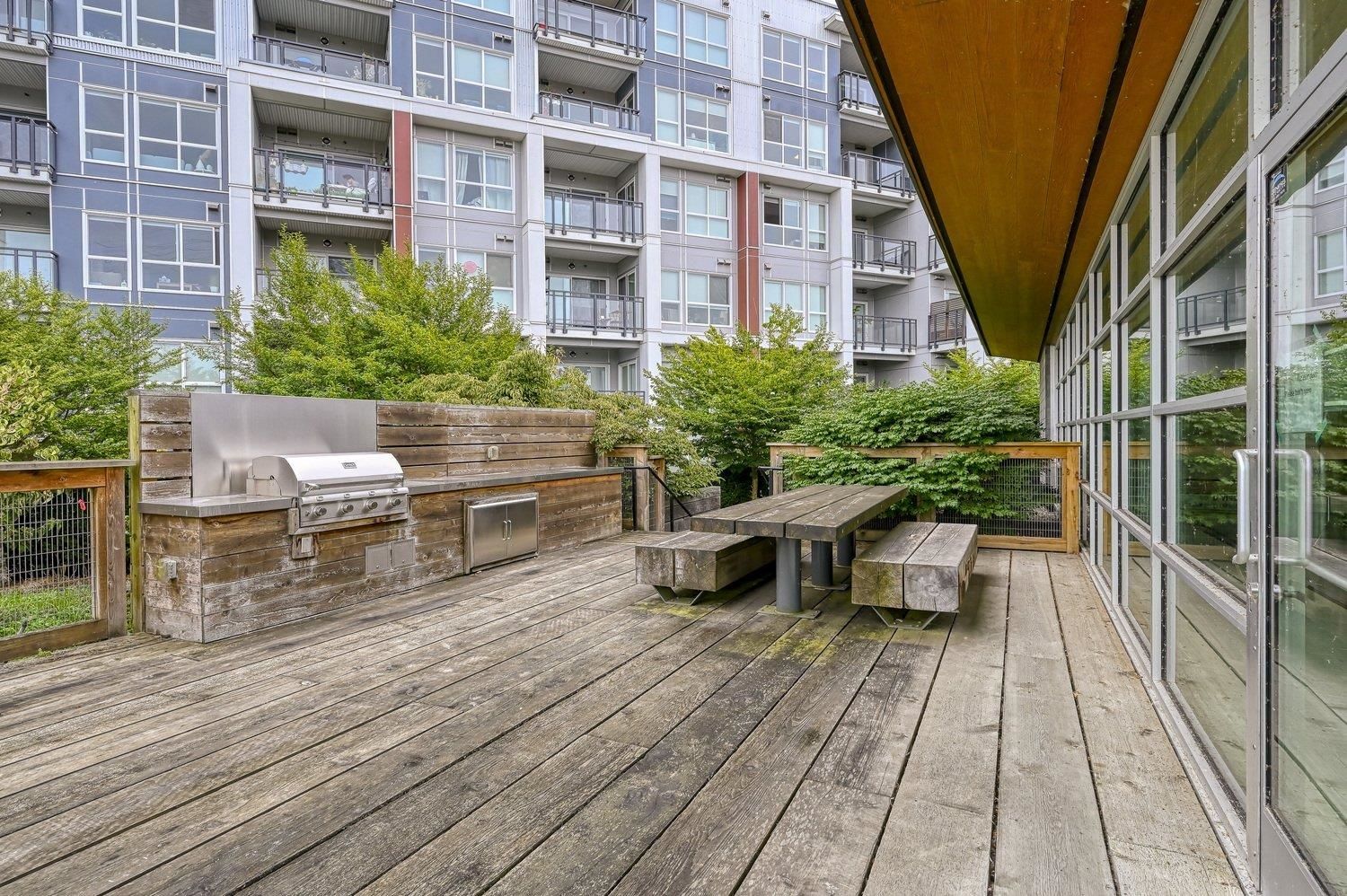 Listing Image 17