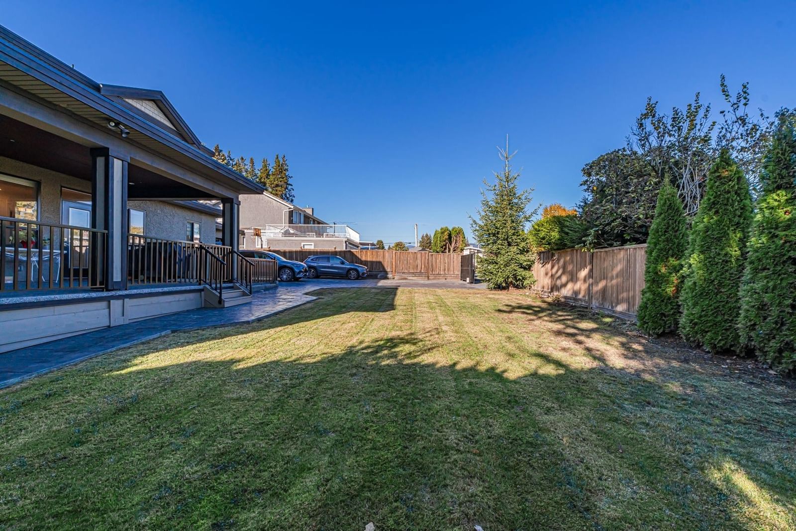 Listing Image 38