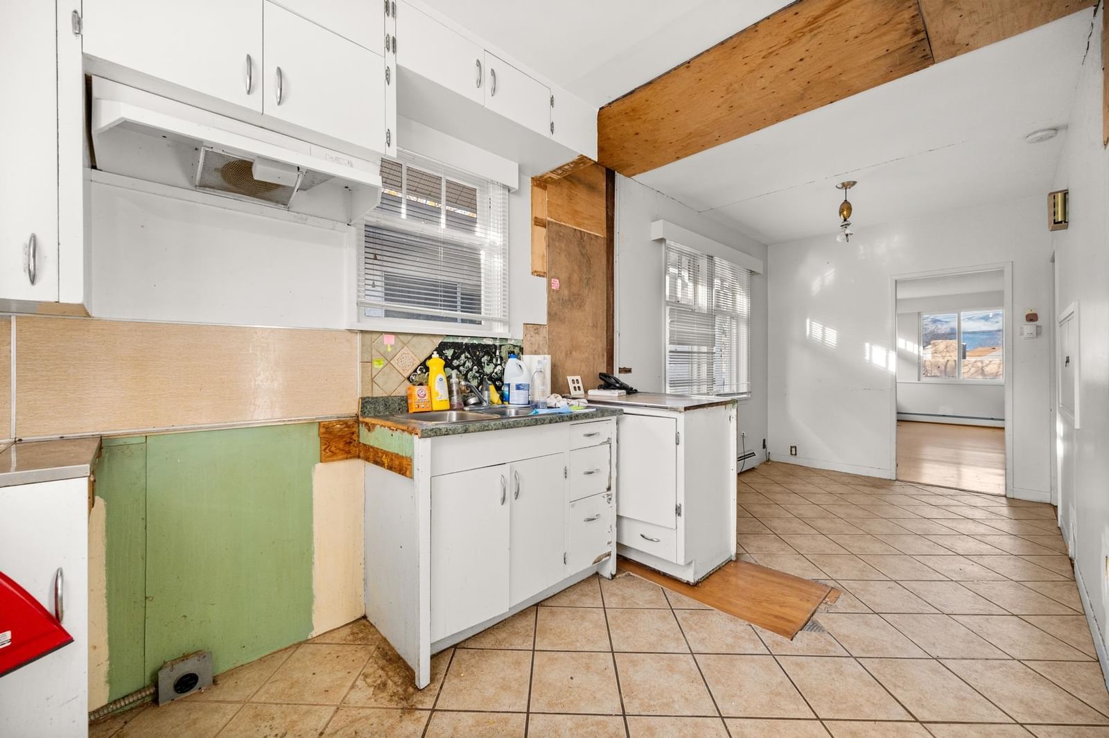 Listing Image 20