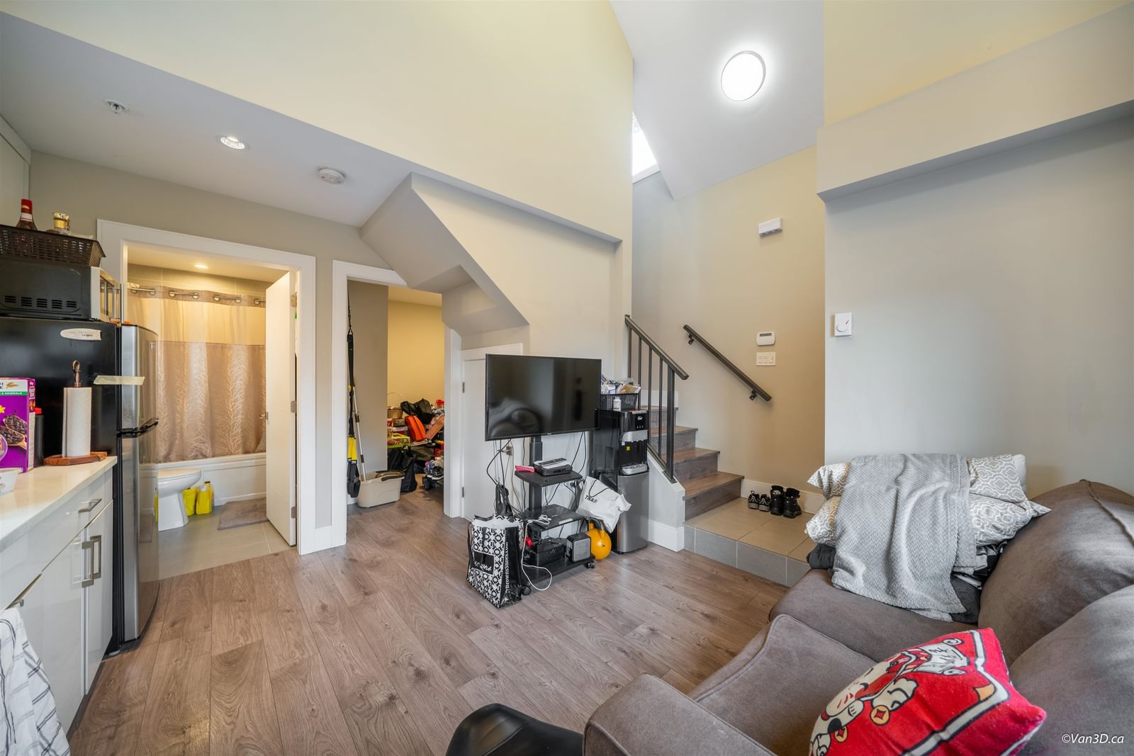 Listing Image 18