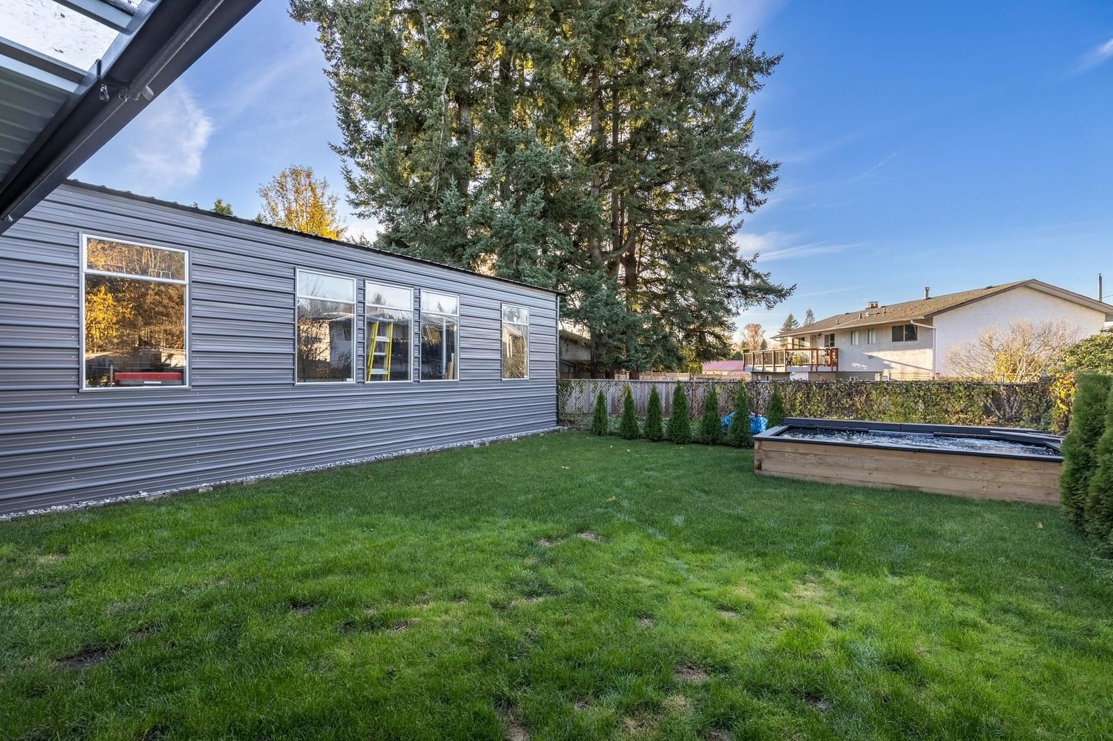 Listing Image 33