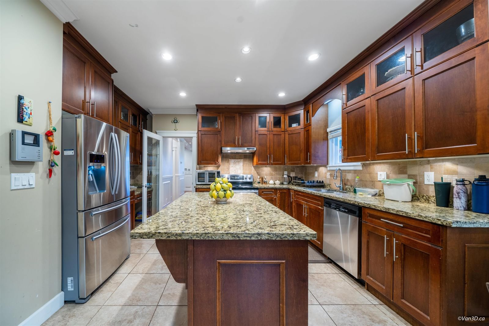 Listing Image 11