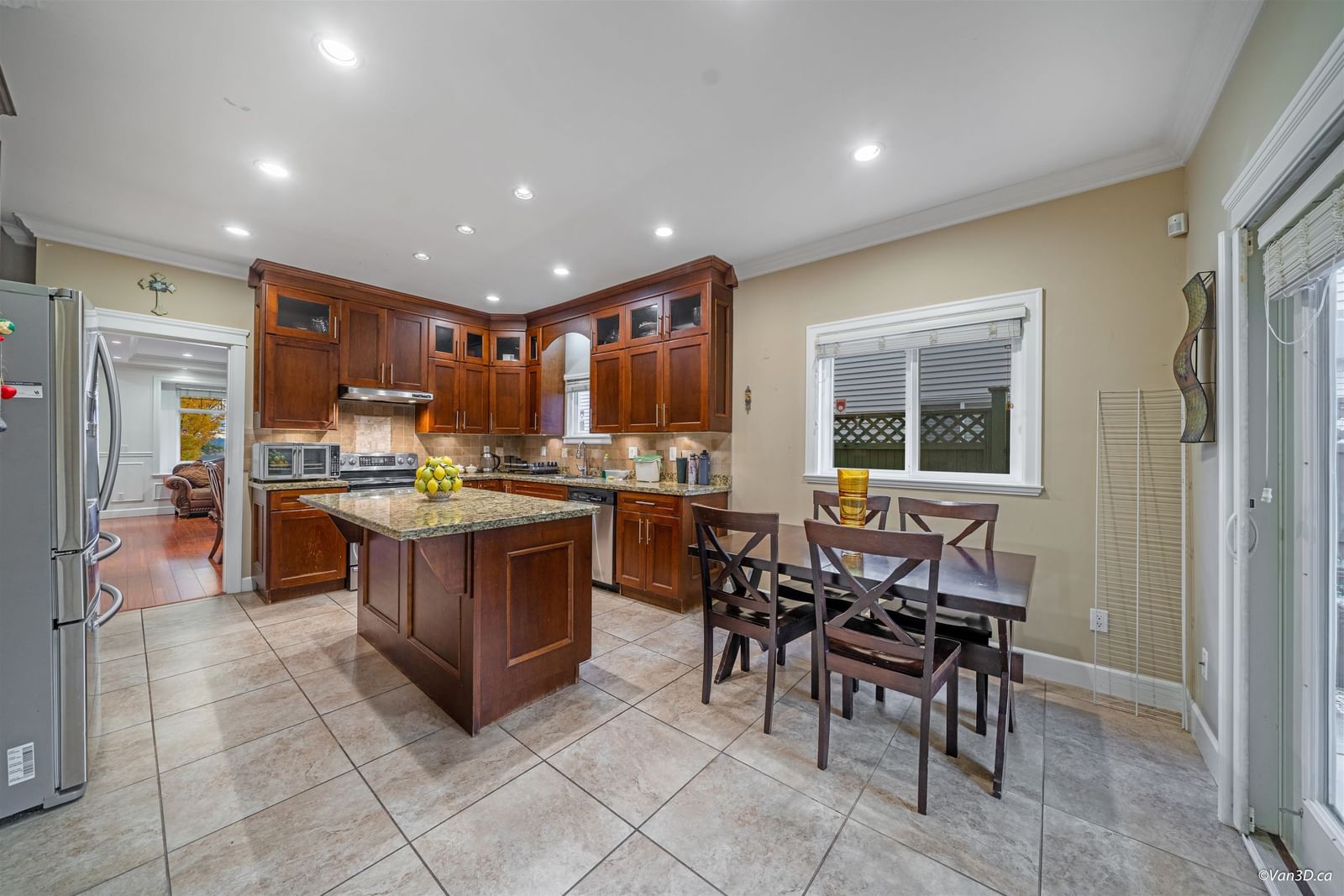 Listing Image 14