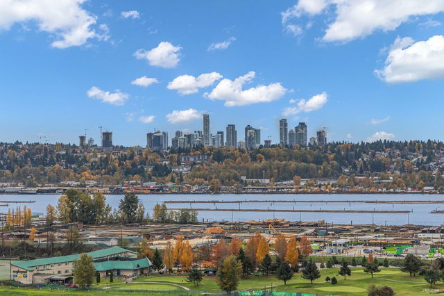 1703 - 901 Lougheed Highway