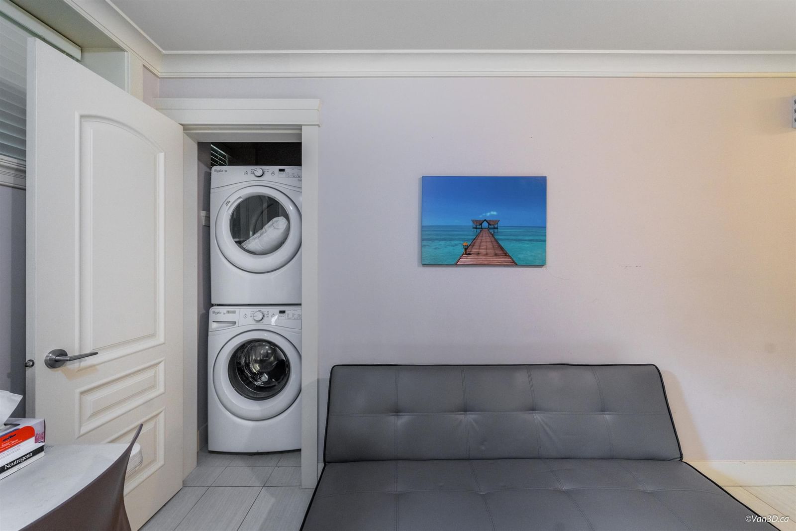 Listing Image 16