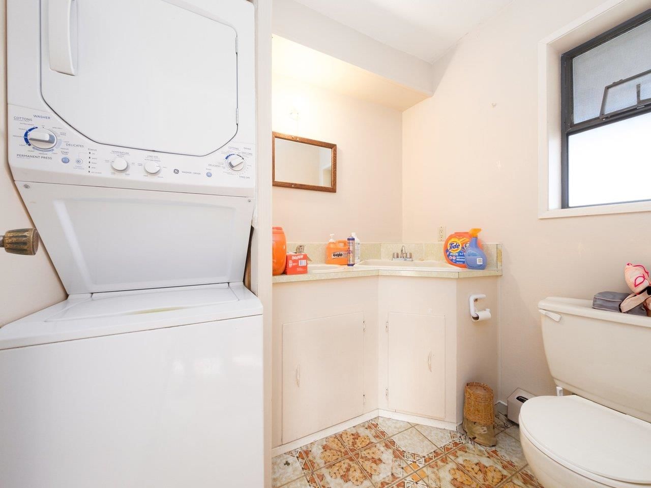 Listing Image 17