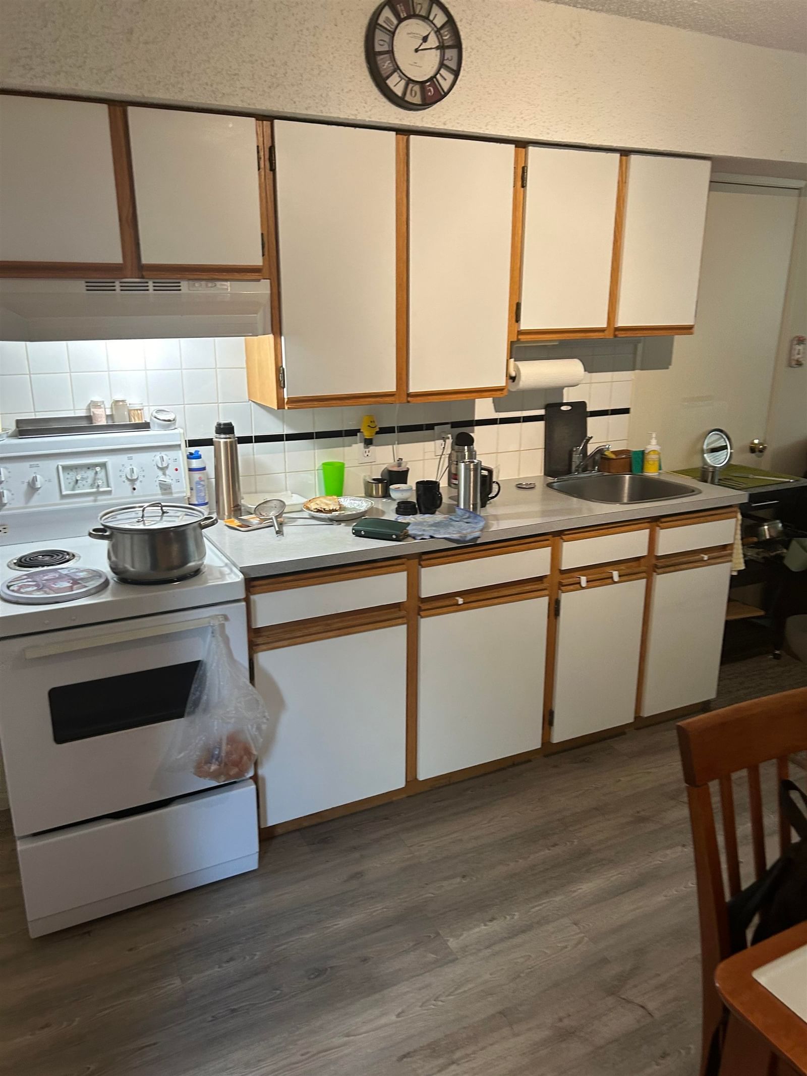 Listing Image 13