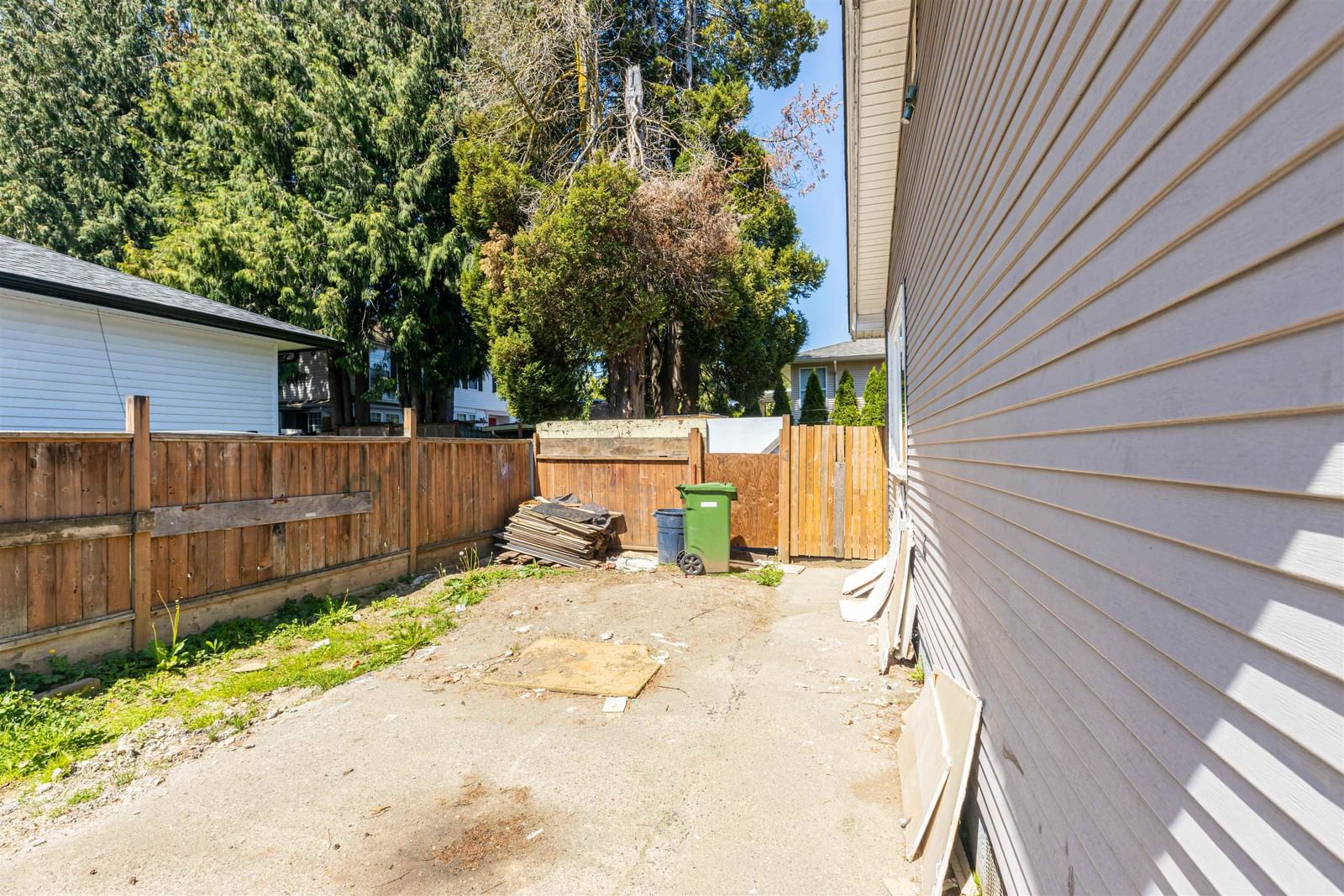 Listing Image 18