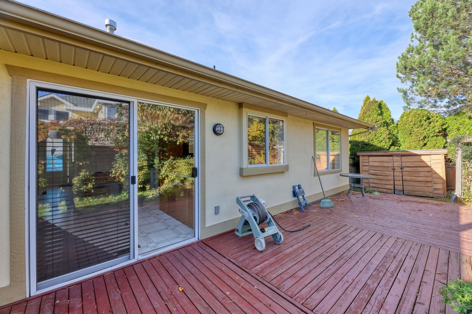 Listing Image 17