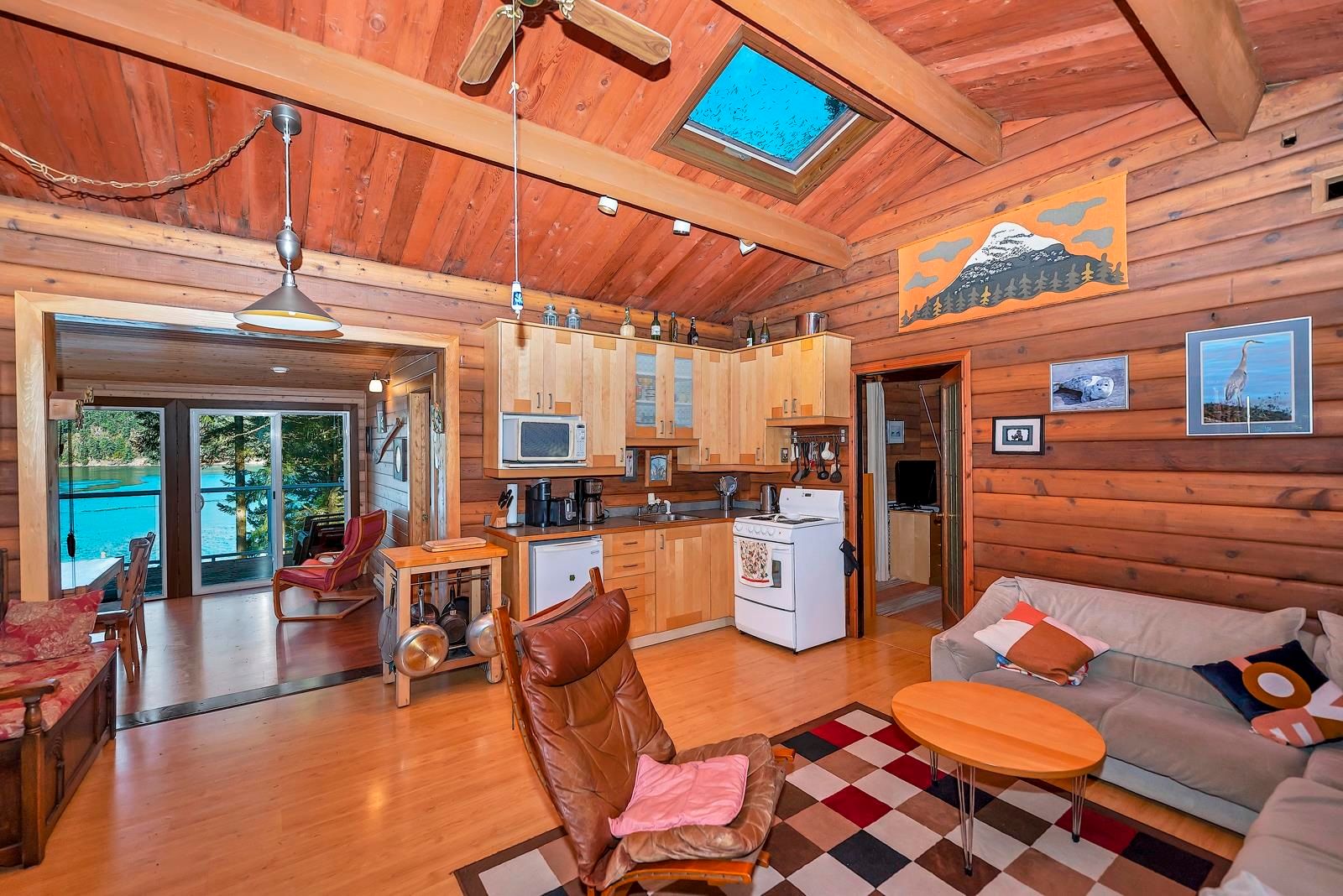 Listing Image 19