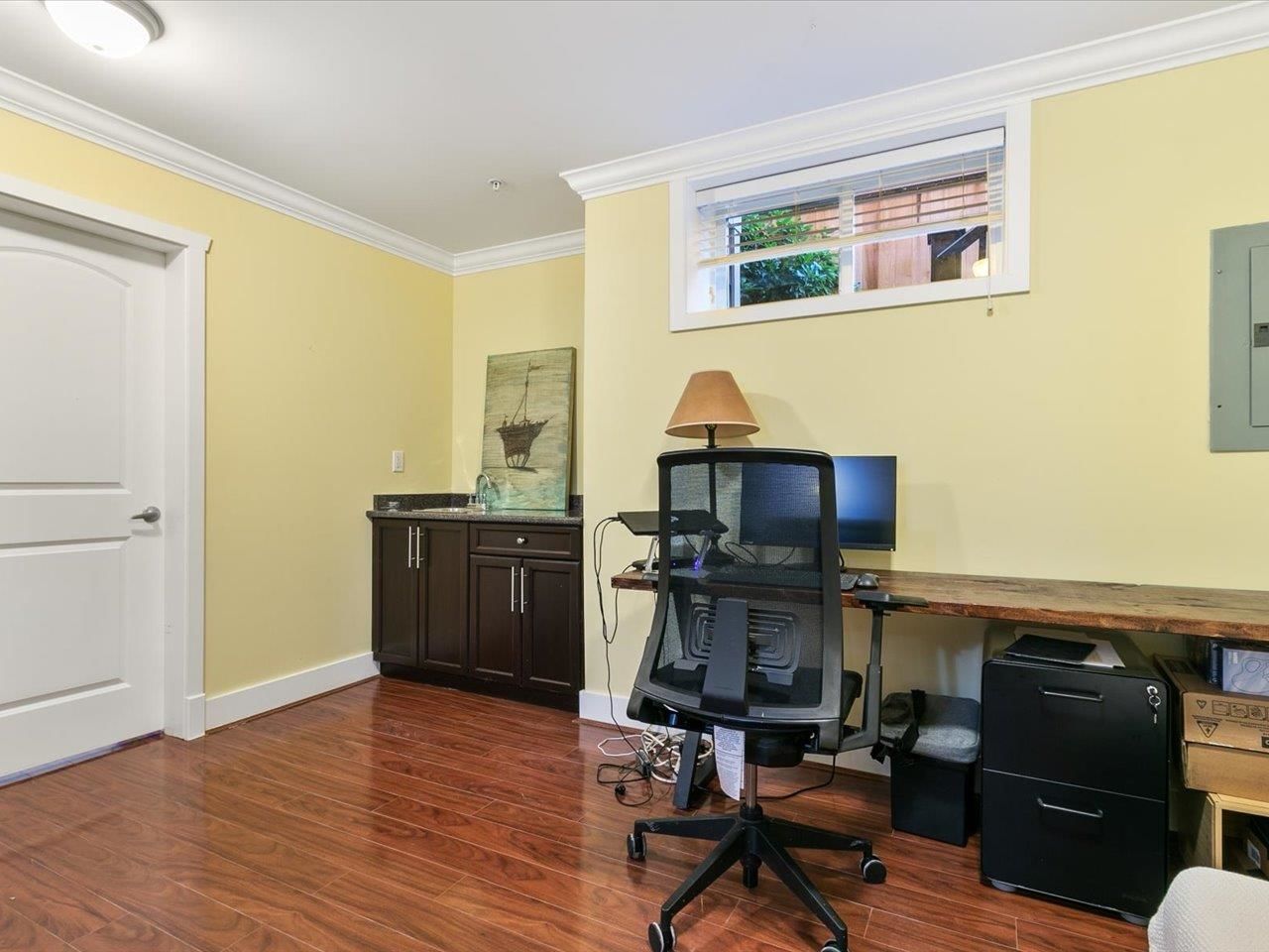Listing Image 23