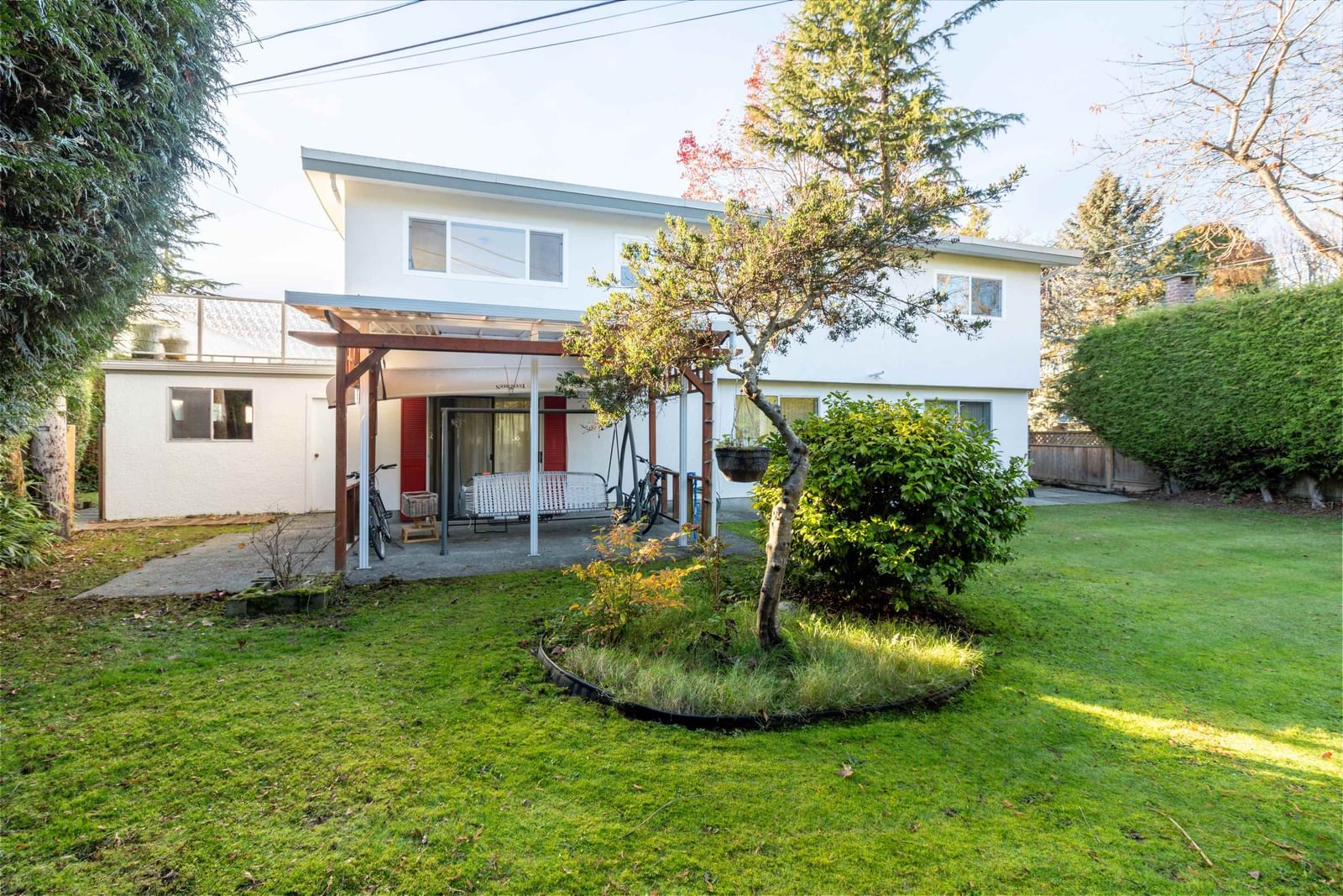 Listing Image 18