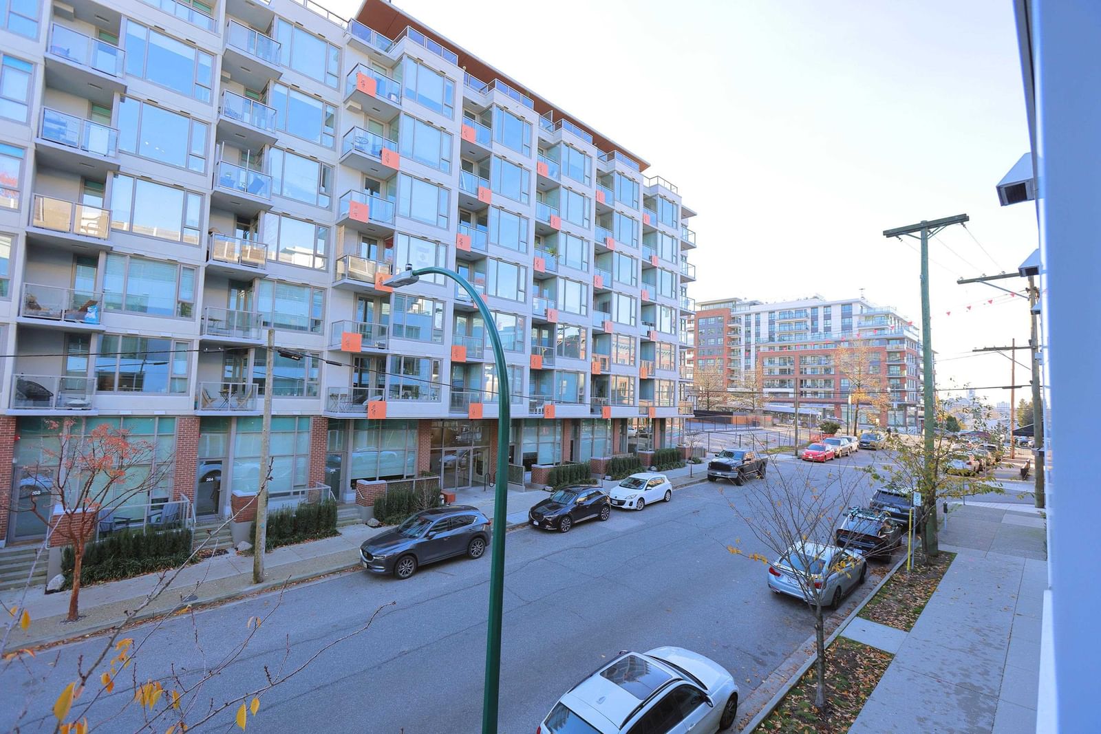 Listing Image 14