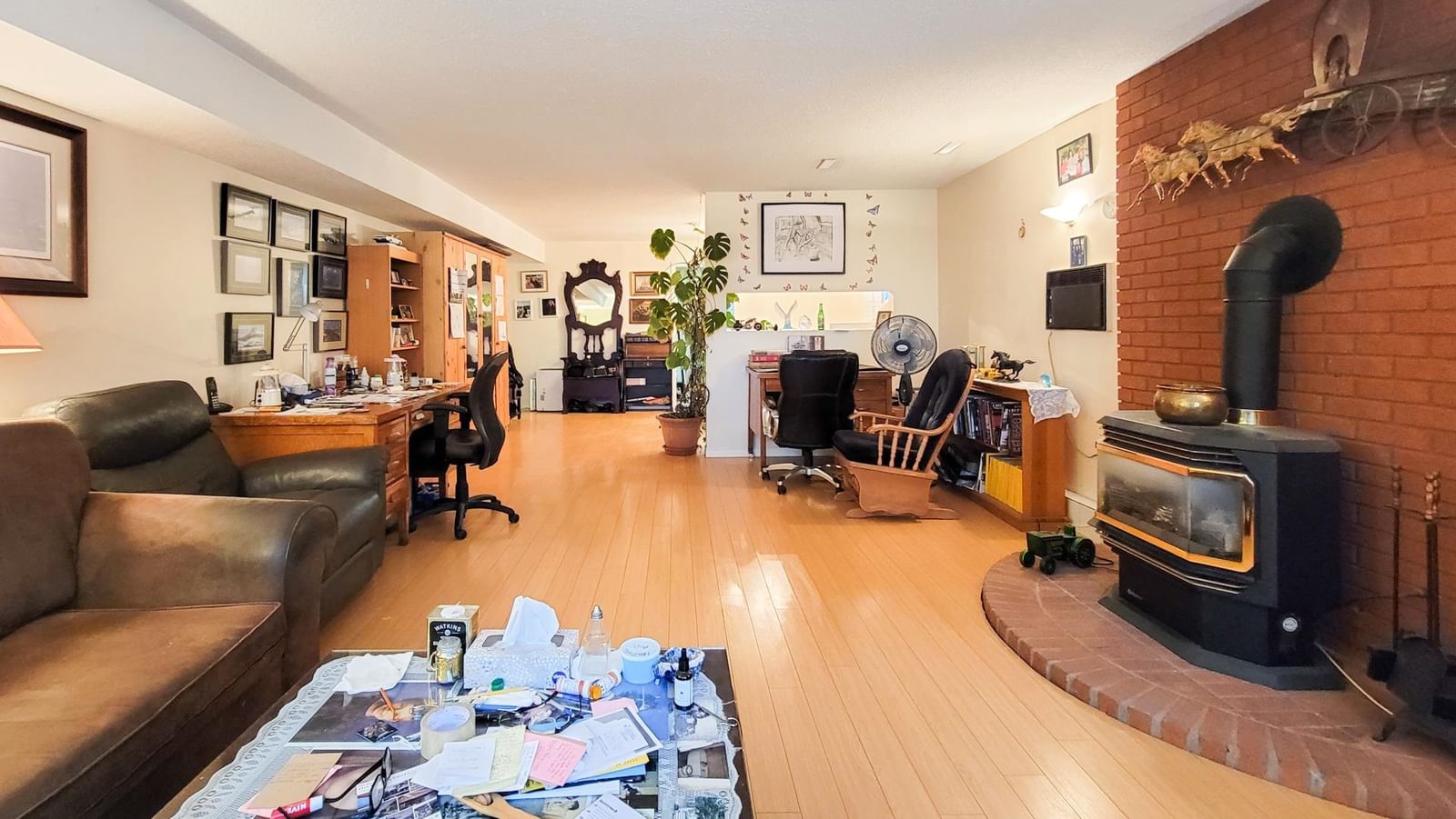 Listing Image 19