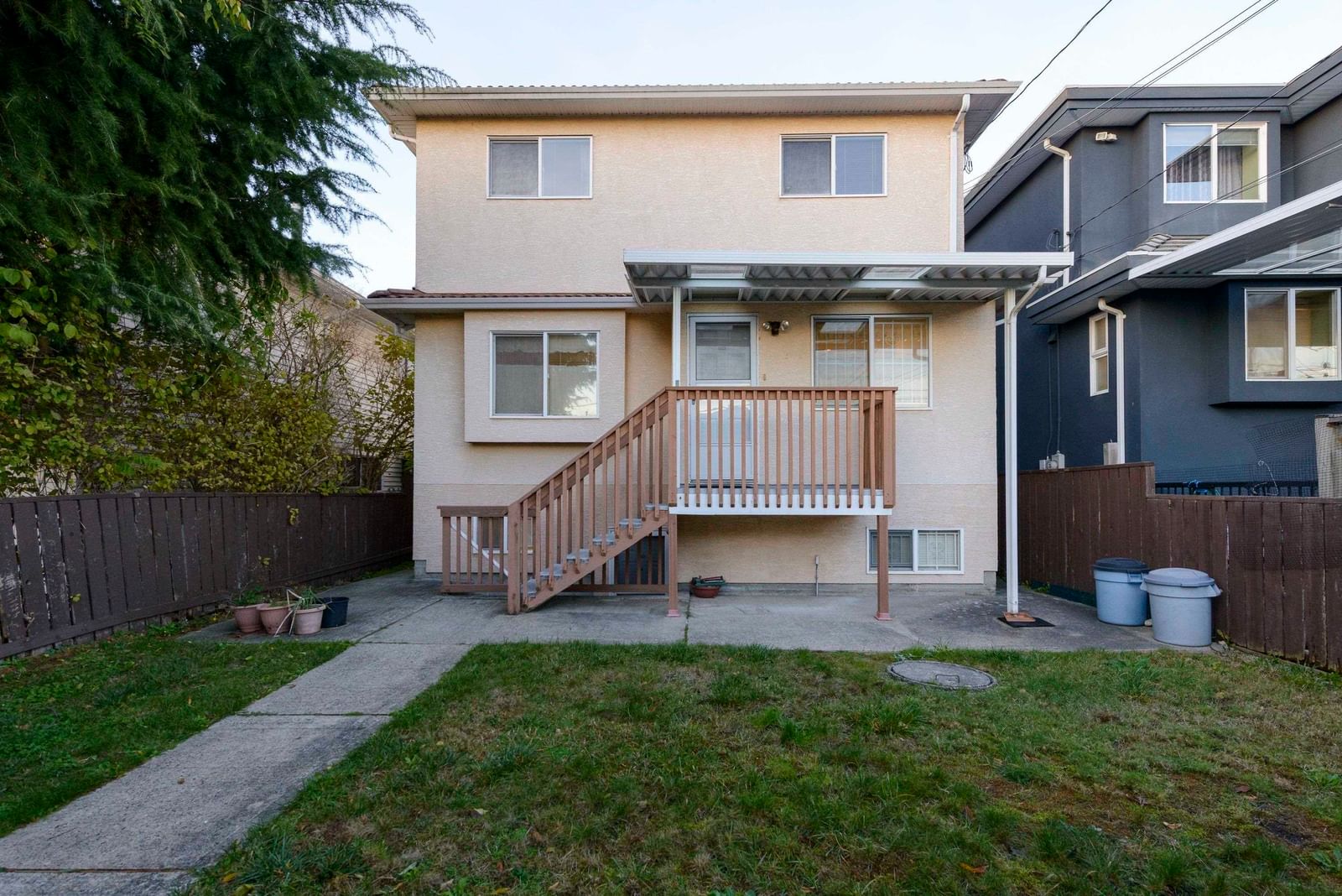 Listing Image 19