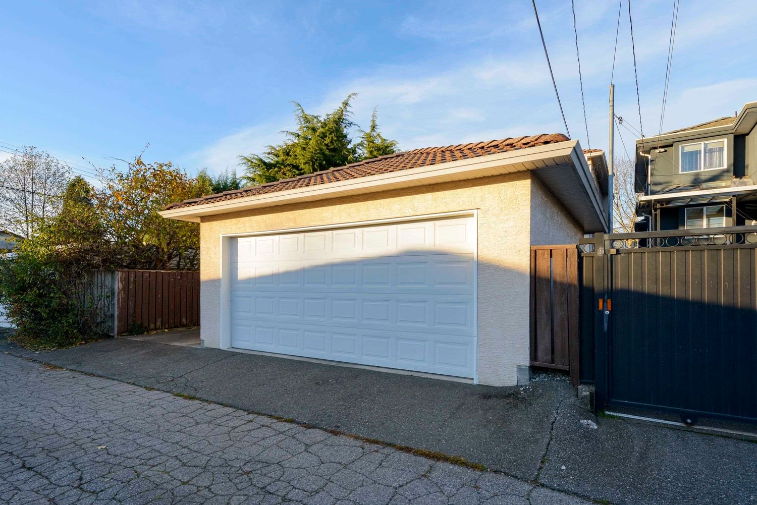 Listing Image 37