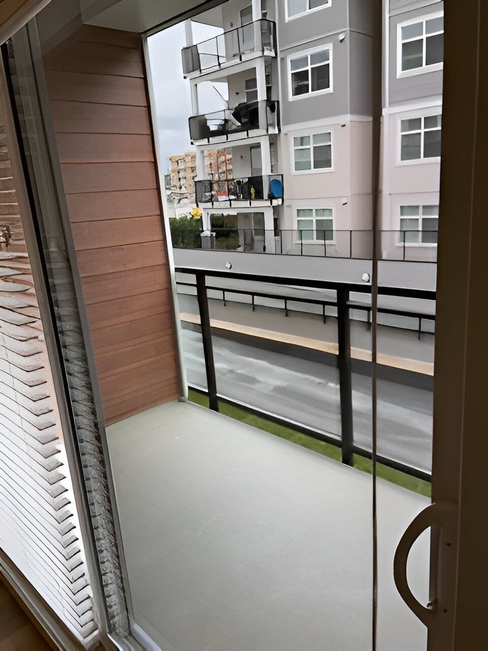 Listing Image 15
