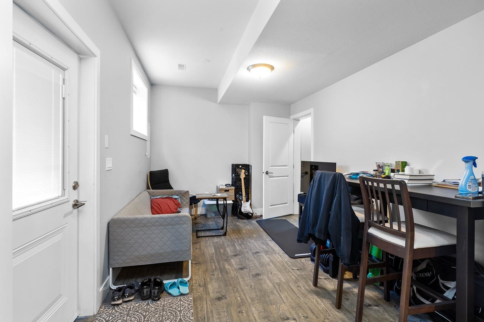 Listing Image 25