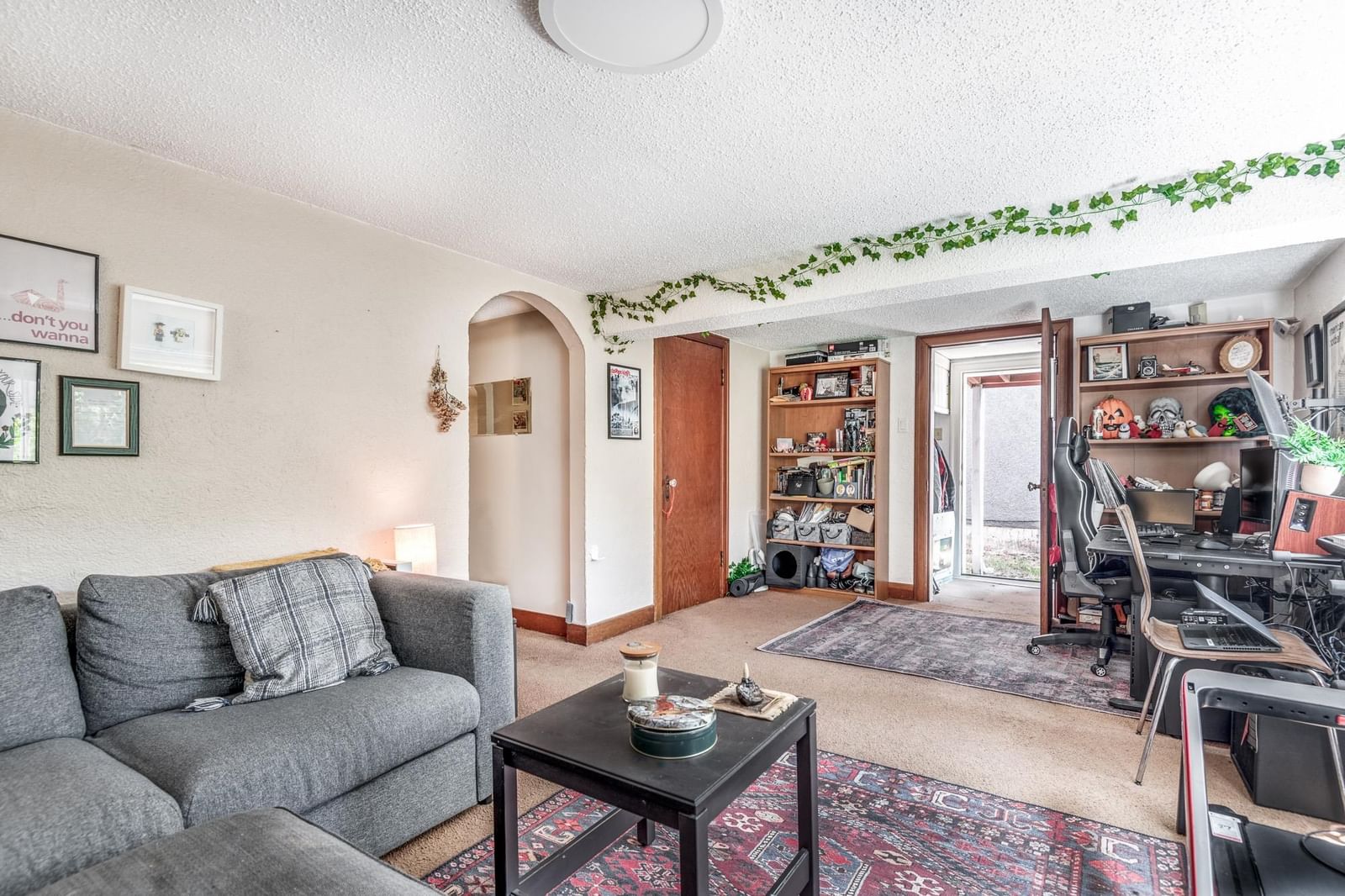 Listing Image 18