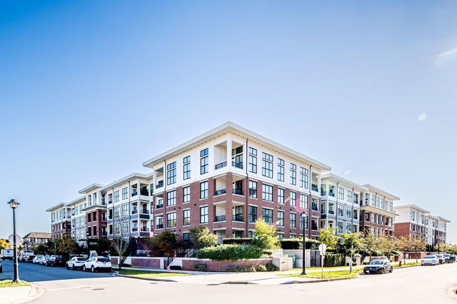 215 - 9500 Tomicki Avenue