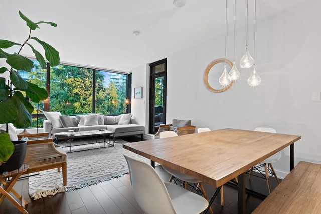 503 - 301 Capilano Road